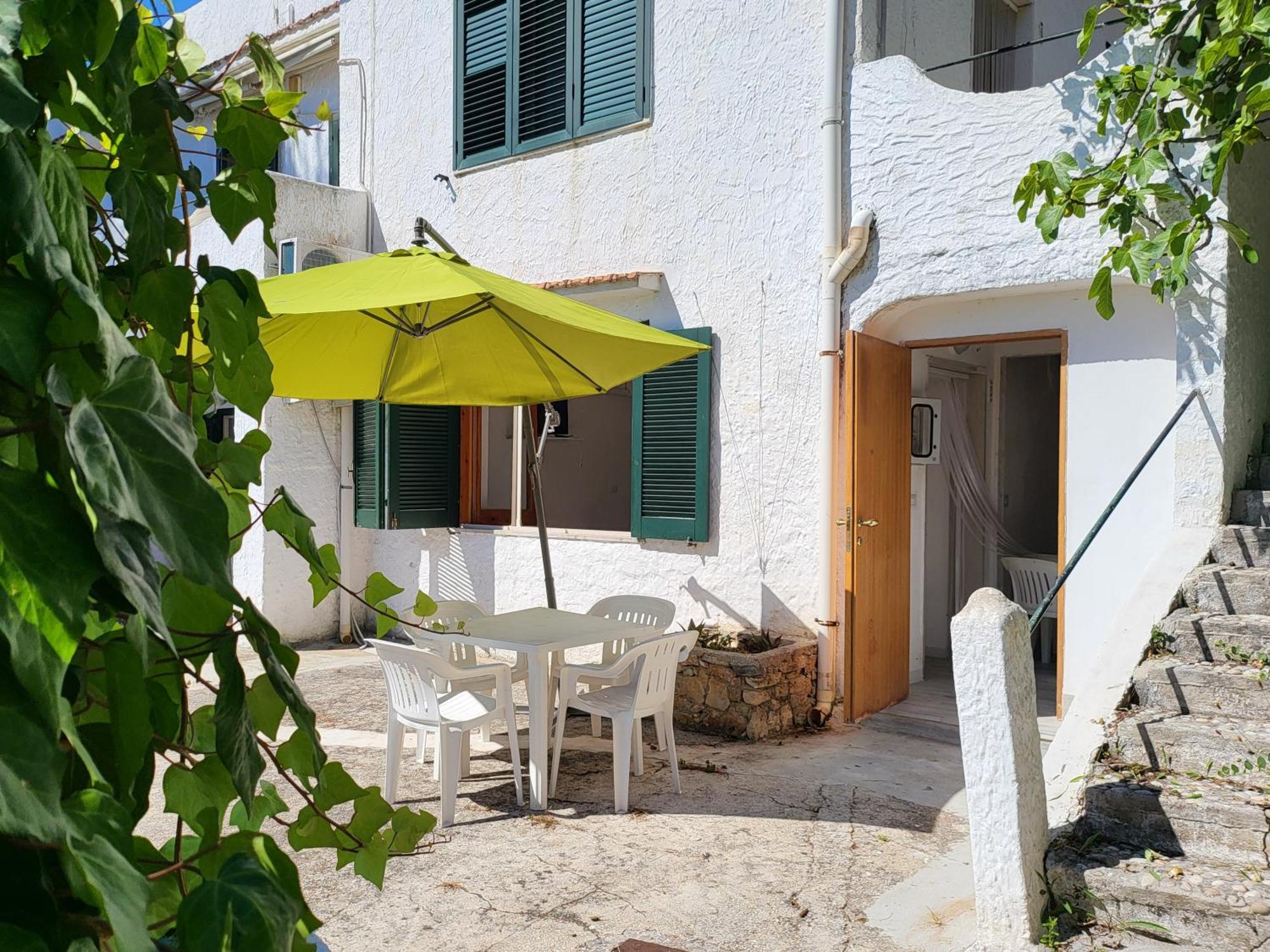 Residence Dolce Far Niente เวียสเต ภายนอก รูปภาพ